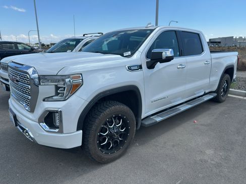 Used 2021 GMC Sierra 1500 Denali w/ Driver Alert Package II AWD/4WD image 1