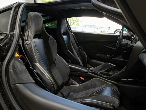 Used 2019 McLaren 720S Performance image 31