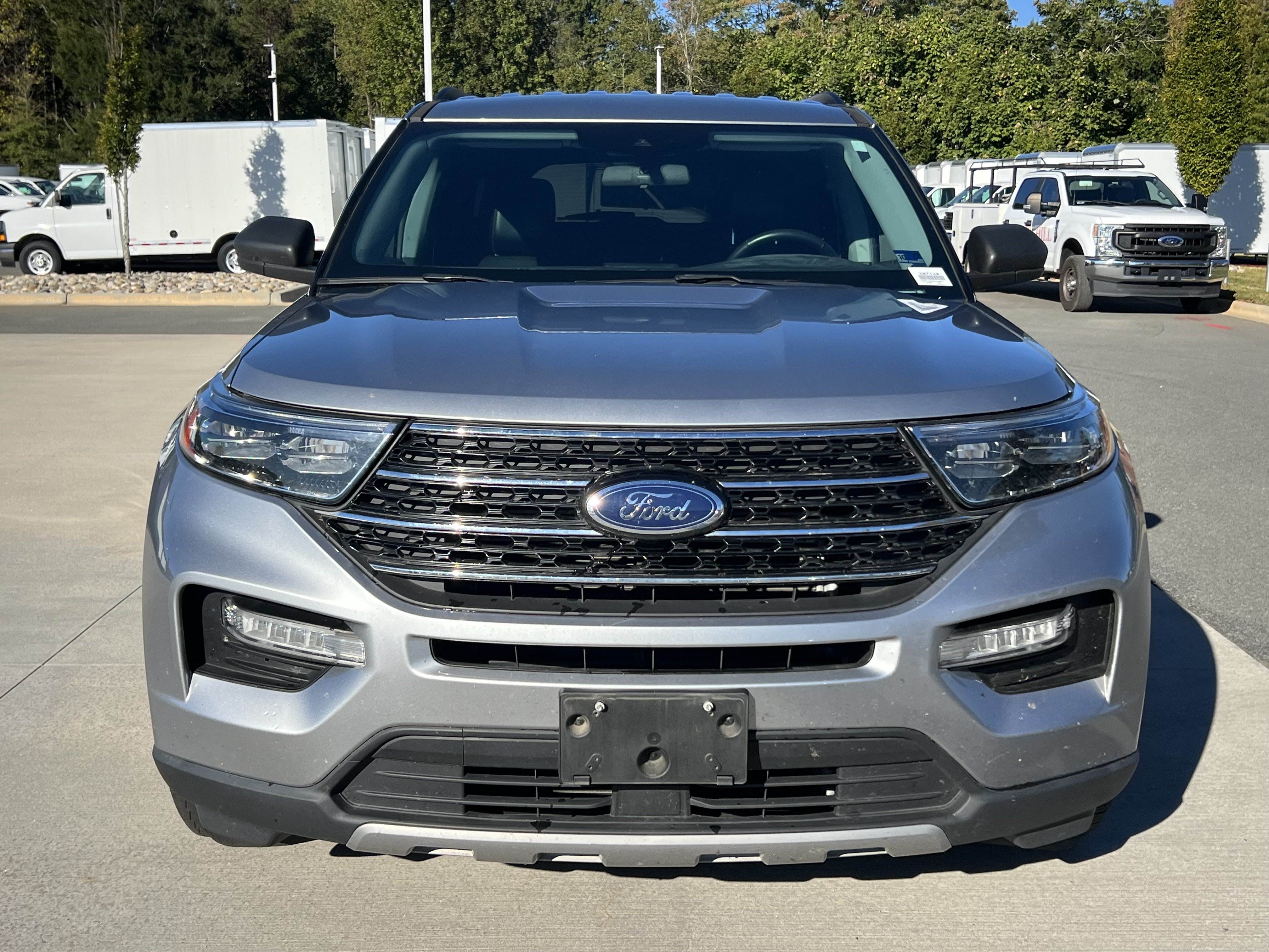 Used 2021 Ford Explorer XLT w/ Equipment Group 202A RWD image 13