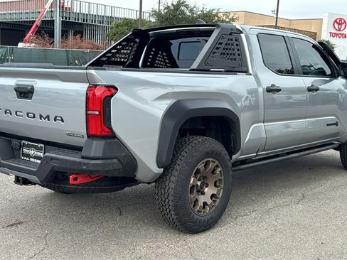 New 2025 Toyota Tacoma Trailhunter image 9