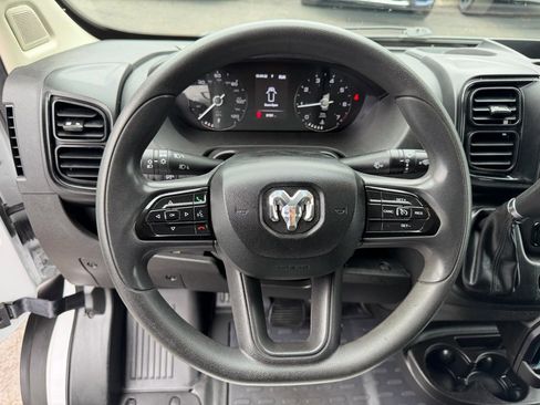 Used 2023 RAM ProMaster 2500 image 14