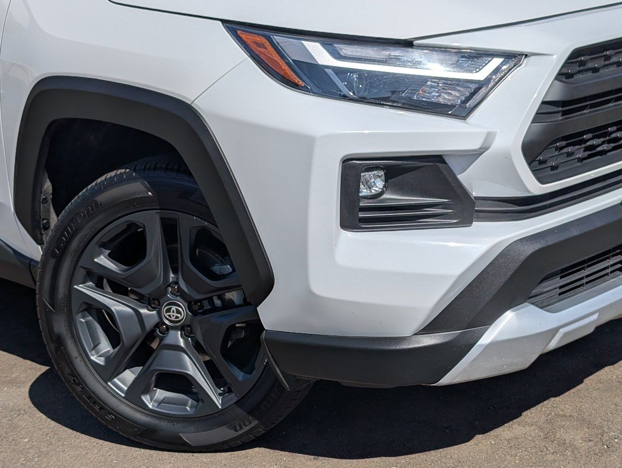 Used 2024 Toyota RAV4 Adventure AWD/4WD image 10