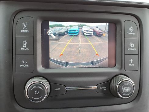Certified 2022 RAM 1500 Big Horn AWD/4WD image 14
