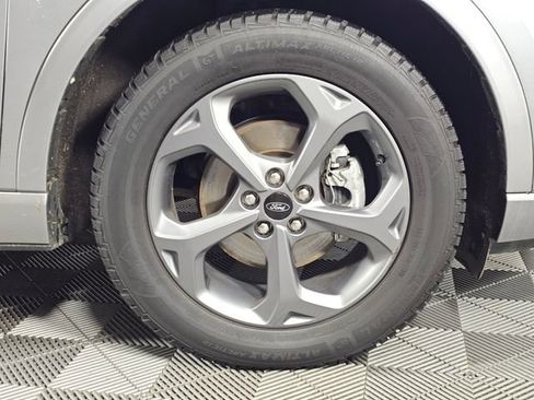 Used 2023 Ford Escape ST-Line image 9