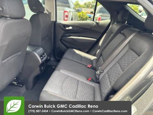 Used 2018 Chevrolet Equinox LT AWD/4WD image 29
