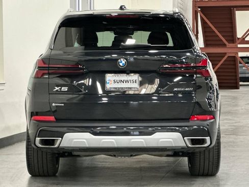 Used 2026 BMW X5 xDrive40i w/ Premium Package AWD/4WD image 5