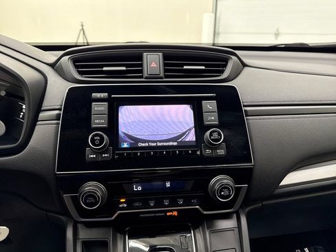 Used 2018 Honda CR-V LX image 18