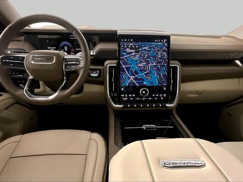 Used 2026 GMC Yukon XL Denali w/ Sun & Power Step Package AWD/4WD image 15