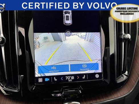 Certified 2023 Volvo XC60 B5 Ultimate w/ Protection Package Premier image 29