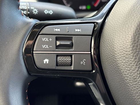 Certified 2026 Honda HR-V Sport image 29