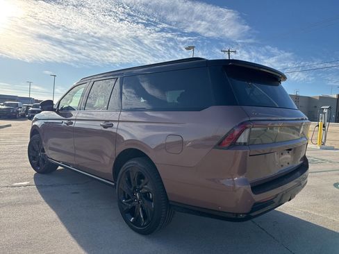 Used 2025 Lincoln Navigator L Black Label image 5