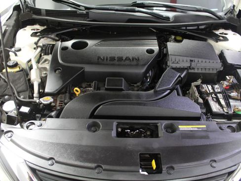 Used 2018 Nissan Altima 2.5 SV FWD image 31