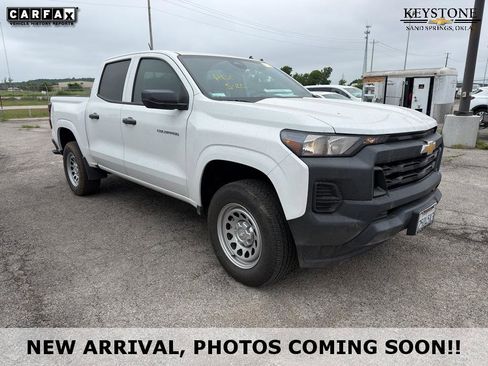 Used 2023 Chevrolet Colorado W/T RWD image 1