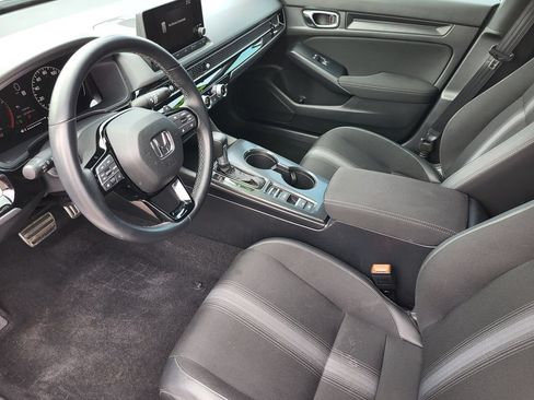 Used 2025 Honda Civic Sport image 14