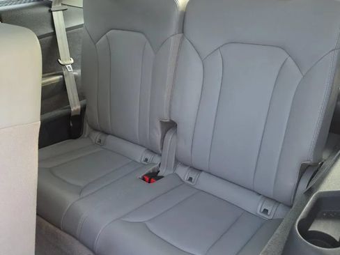 Used 2017 Audi Q7 3.0T Premium Plus AWD/4WD image 7