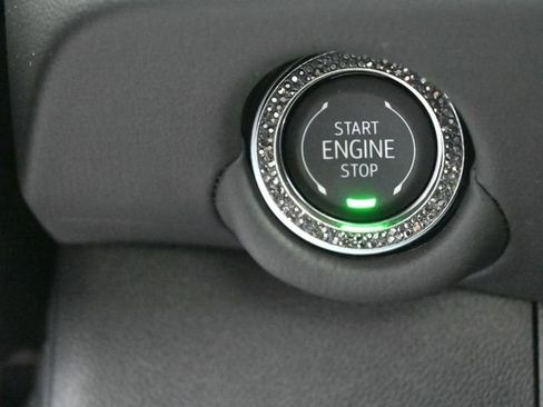 Used 2025 Chevrolet Tahoe Premier image 31