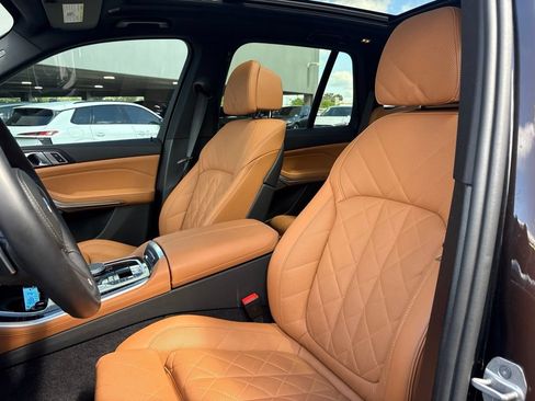 Used 2026 BMW X5 sDrive40i RWD image 13