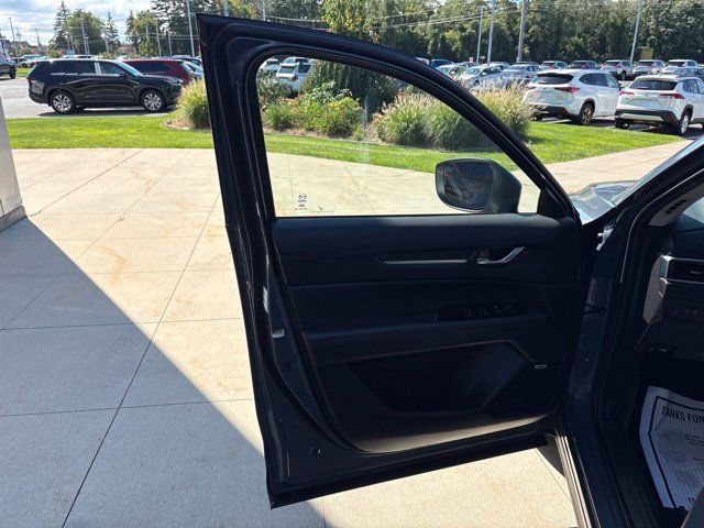 Used 2024 MAZDA CX-5 Carbon Edition AWD/4WD image 25