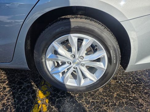 Used 2024 Chevrolet Malibu LT image 11