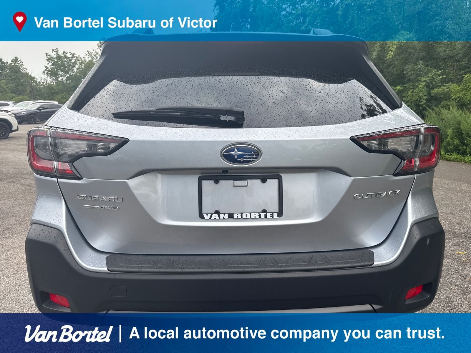 Used 2025 Subaru Outback Premium AWD/4WD image 5
