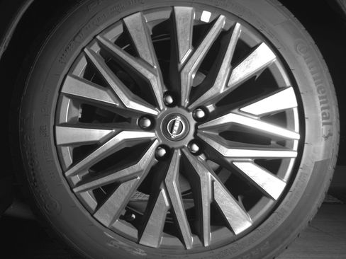 Used 2025 Nissan Altima 2.5 SV image 14