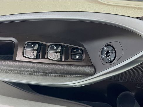 Used 2018 Hyundai Santa Fe Sport image 18