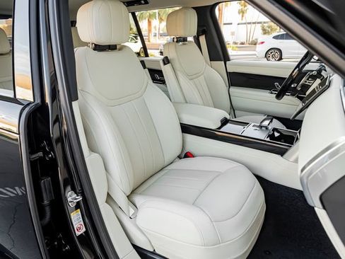 New 2026 Land Rover Range Rover SE AWD/4WD image 29