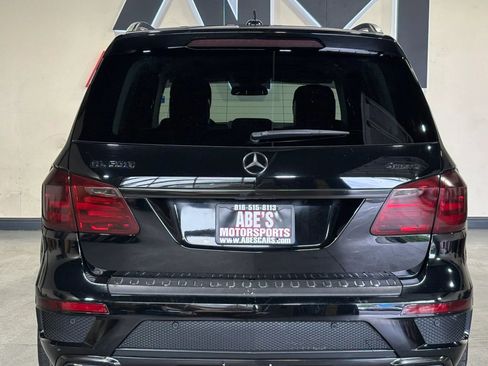 Used 2015 Mercedes-Benz GL 550 4MATIC image 8