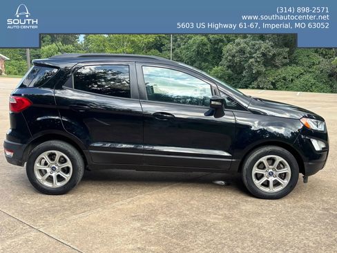 Used 2020 Ford EcoSport SE w/ SE Convenience Package image 4