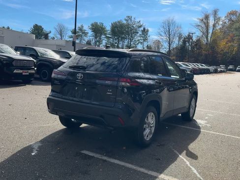 New 2026 Toyota Corolla Cross LE image 8