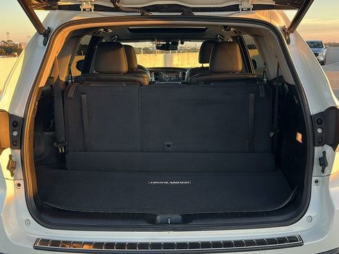 Used 2016 Toyota Highlander Limited image 35