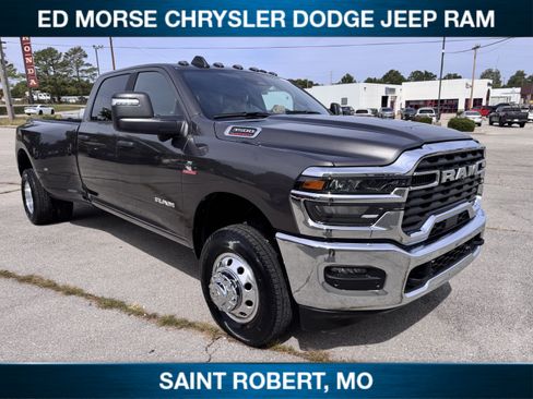 New 2026 RAM 3500 Big Horn AWD/4WD image 38