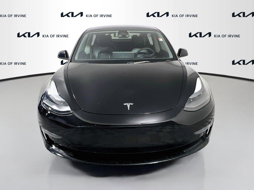 Used 2023 Tesla Model 3 Standard Range RWD image 2