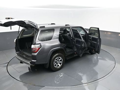 Used 2018 Toyota 4Runner TRD Off-Road image 27