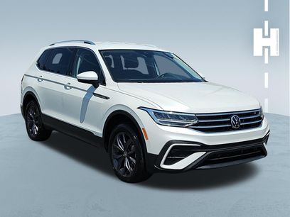 Used 2023 Volkswagen Tiguan SE