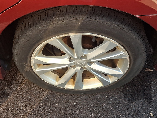 Used 2013 Subaru Legacy 2.5i Premium AWD/4WD image 4