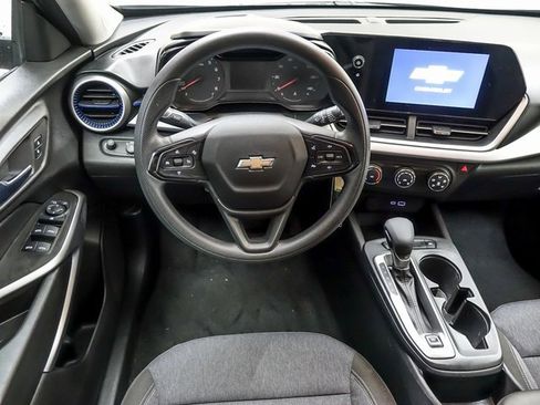 Used 2024 Chevrolet Trax LS w/ Driver Confidence Package image 12
