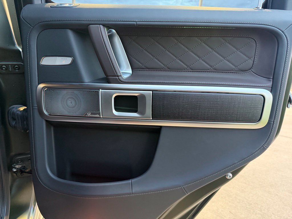 Used 2024 Mercedes-Benz G 550 image 25
