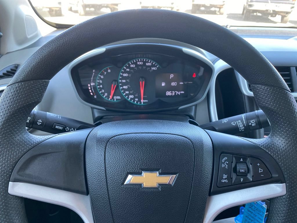 Used 2020 Chevrolet Sonic LS FWD image 18