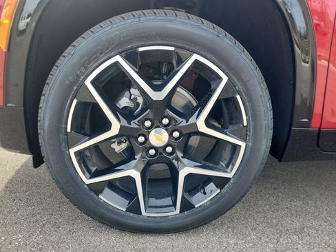 New 2026 Chevrolet Traverse High Country w/ LPO, Floor Liner Package image 30