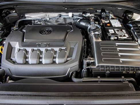 Certified 2023 Volkswagen Tiguan S image 11