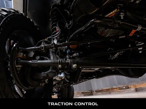 Used 2026 Ford F450 Platinum w/ FX4 Off-Road Package image 13