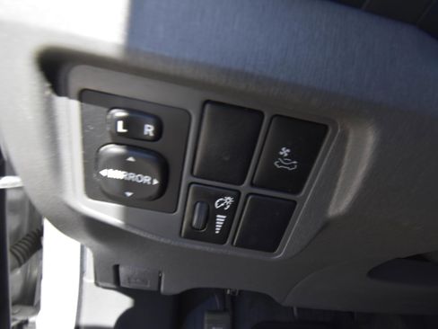 Used 2011 Toyota Prius Four w/ Solar Roof Pkg FWD image 15