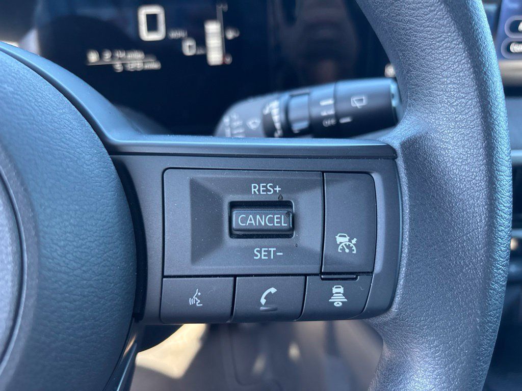 Used 2026 Nissan Kicks SV FWD image 19