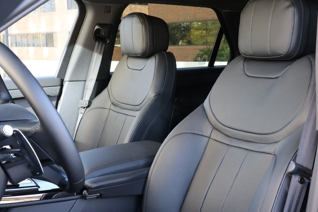 New 2027 Land Rover Range Rover Sport SE AWD/4WD image 12