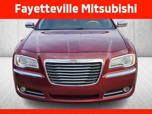 Used 2014 Chrysler 300 C w/ Light Group image 2