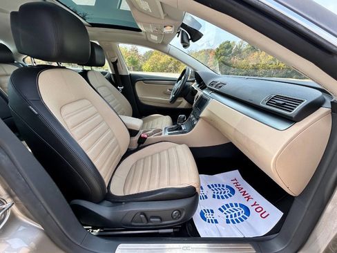 Used 2013 Volkswagen CC Lux image 15
