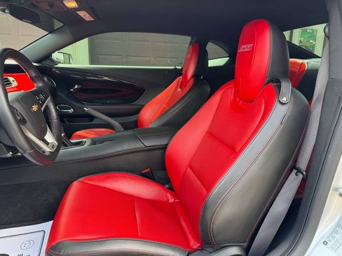 Used 2015 Chevrolet Camaro SS w/ Commemorative Special Edition RWD image 64
