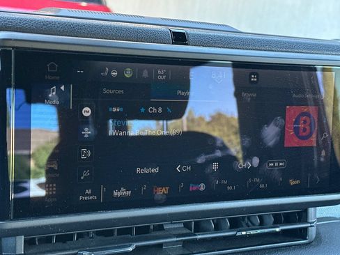Used 2024 Jeep Wrangler Sport AWD/4WD image 16