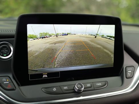 Used 2024 Chevrolet Blazer LT w/ Convenience Package FWD image 14